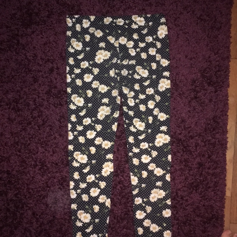 Forever 21 Patterned leggings